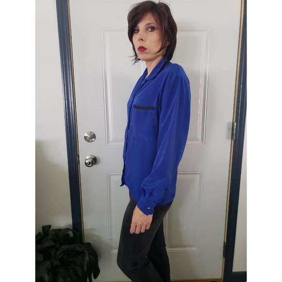 80s Blue Pocket‎ Button Down Blouse - Picture 2 of 5